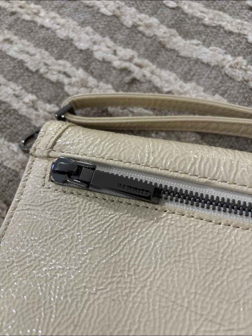 Hammitt AJ Crossbody Clutch in Alabaster Cream Wallet‎ Crossbody